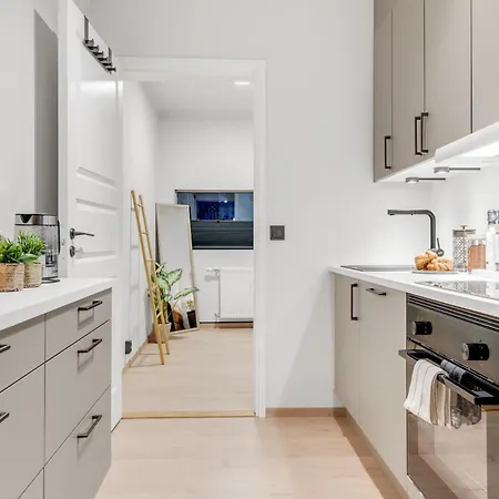 Arctic Dream Escape L Stylish & Cozy L トロムソ