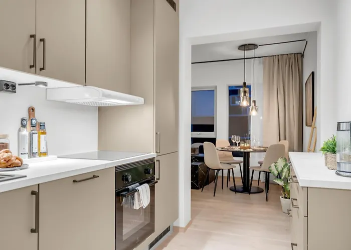 Arctic Dream Escape L Stylish & Cozy L *